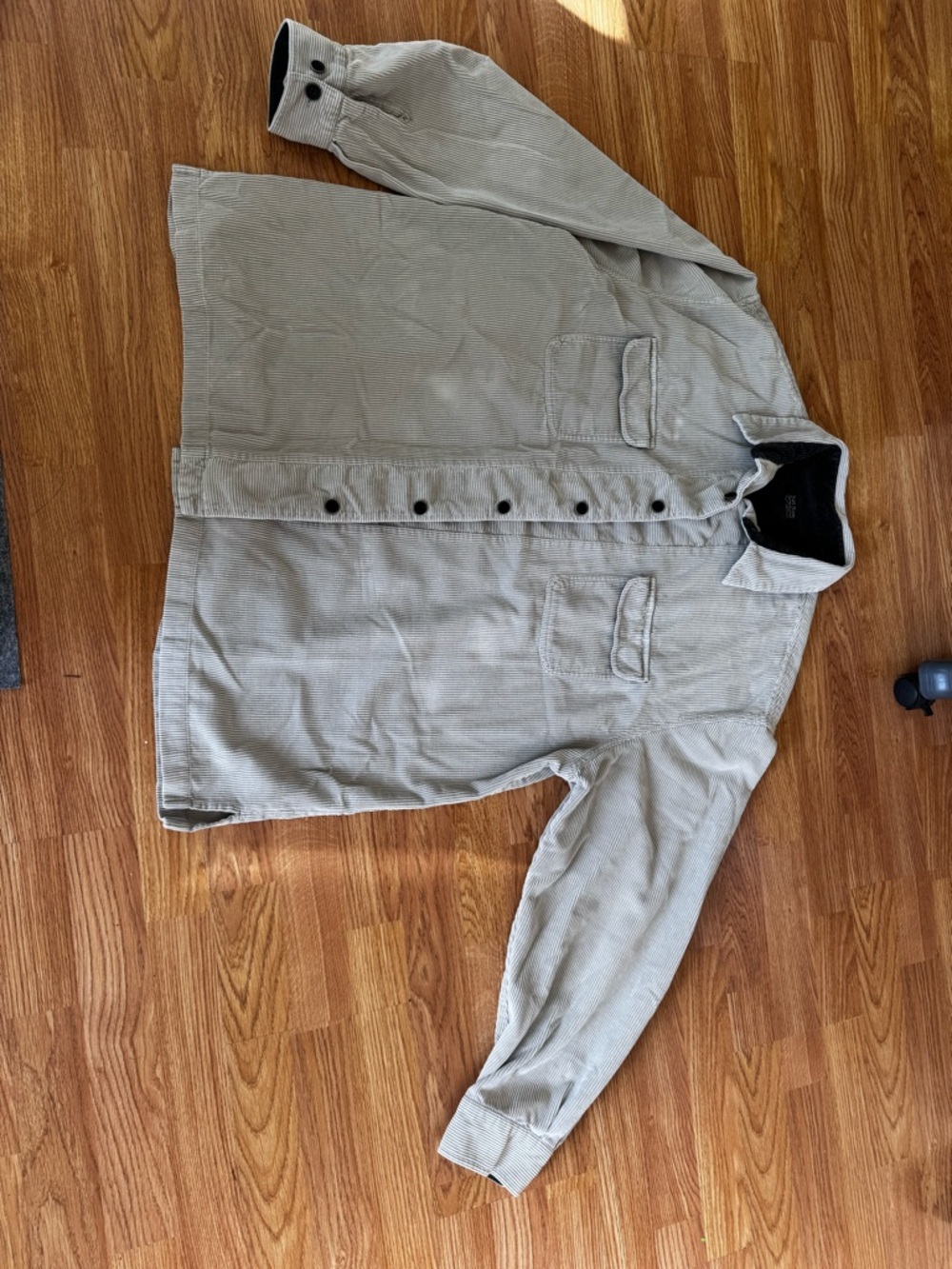 Nat Nast Navy and Cream Label on Charcoal Ribbed Fabric